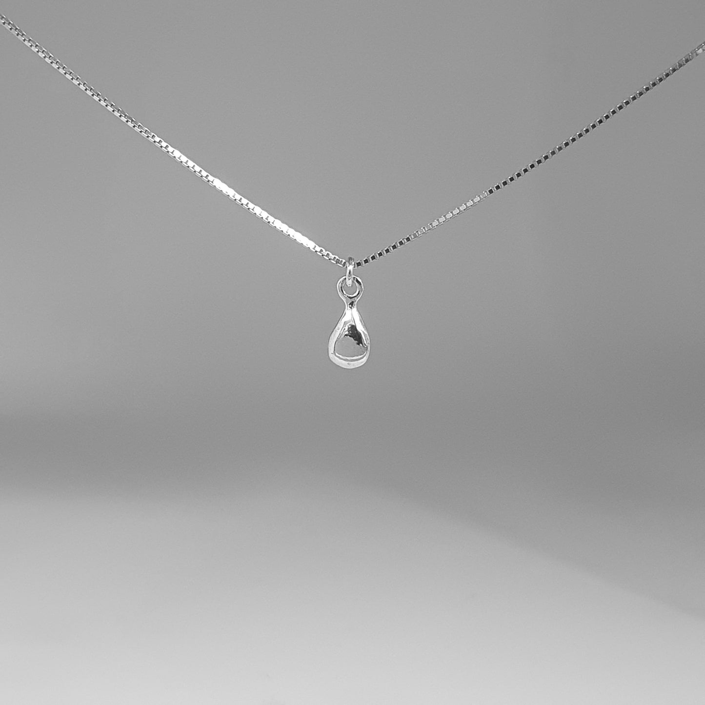 Collana goccia singola